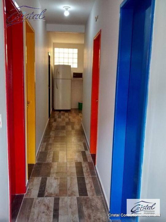 Casa à venda com 5 quartos, 200m² - Foto 6