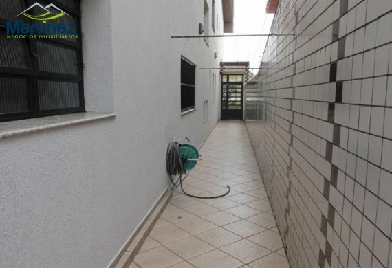 Sobrado à venda com 3 quartos, 346m² - Foto 9