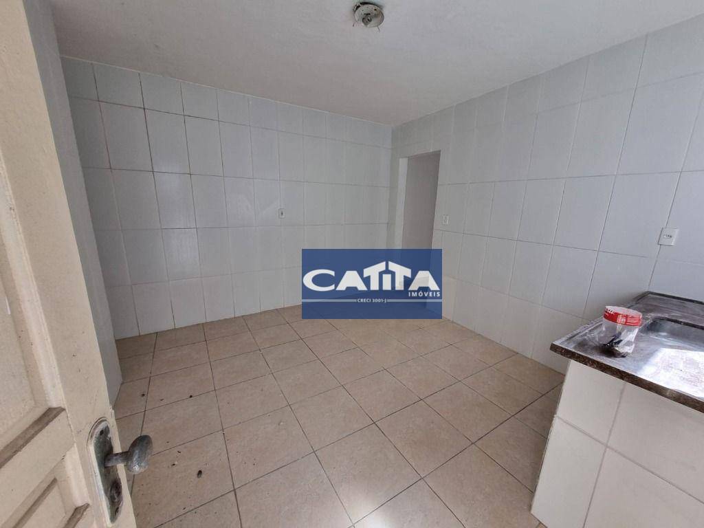 Casa para alugar com 1 quarto, 40m² - Foto 7