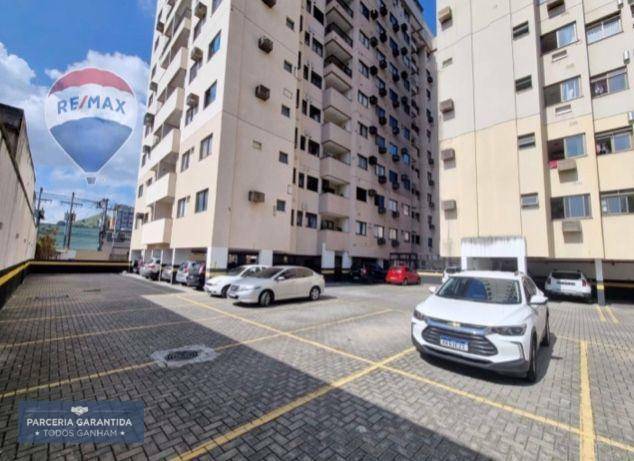 Apartamento à venda com 2 quartos, 60m² - Foto 26