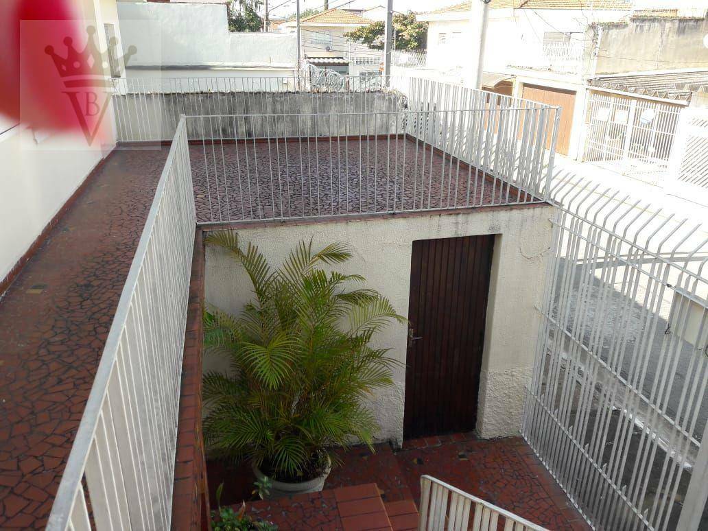 Casa à venda com 3 quartos, 175m² - Foto 1