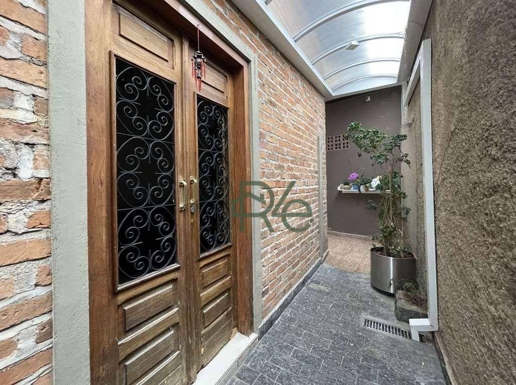 Casa à venda com 3 quartos, 180m² - Foto 7