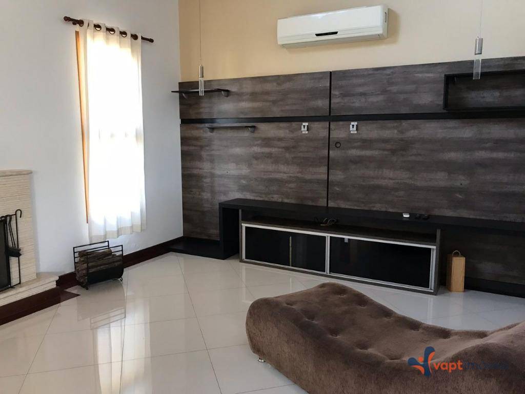 Sobrado à venda com 3 quartos, 320m² - Foto 2