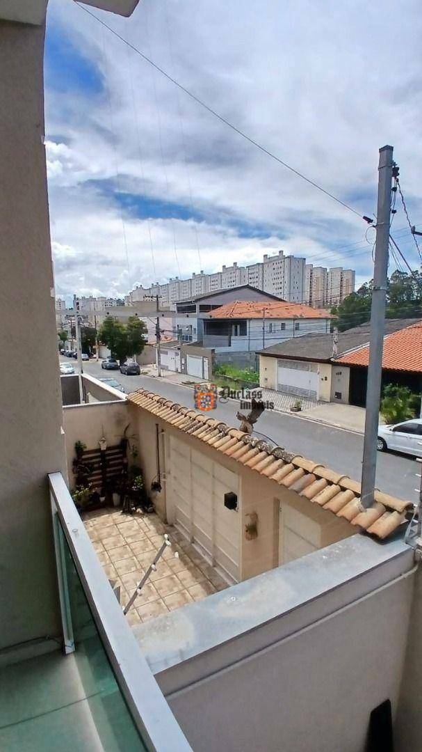 Casa à venda com 3 quartos, 109m² - Foto 13