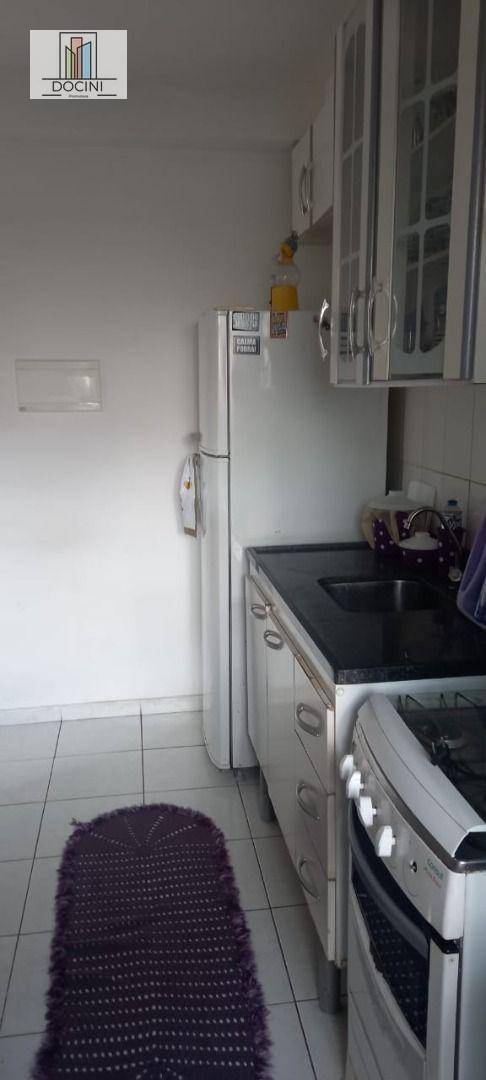 Apartamento à venda com 2 quartos, 50m² - Foto 9