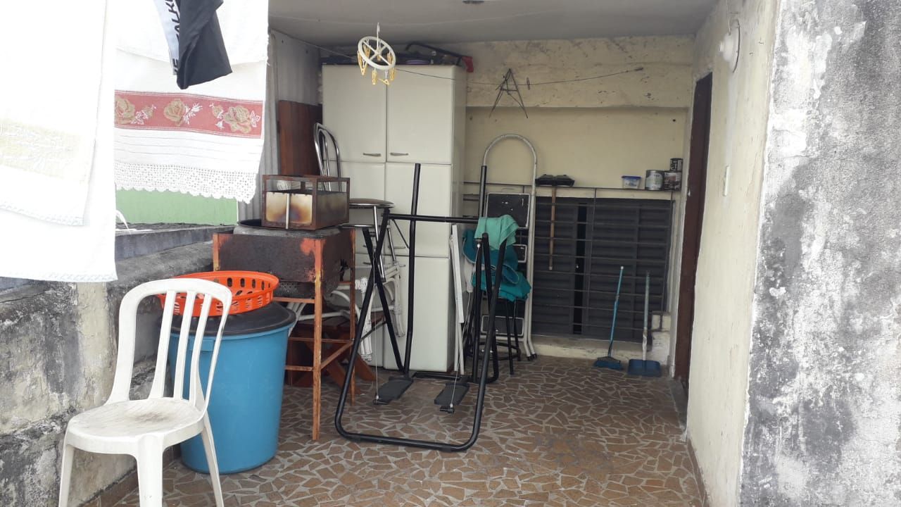 Casa à venda com 4 quartos, 93m² - Foto 12