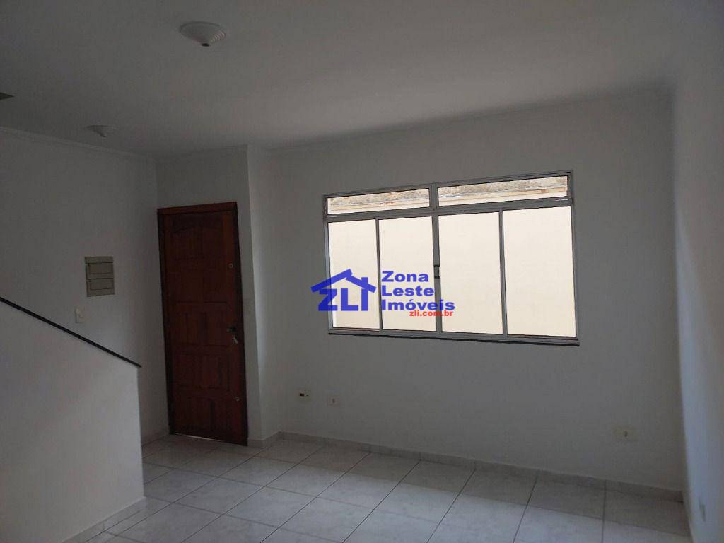 Sobrado para alugar com 2 quartos, 65m² - Foto 6