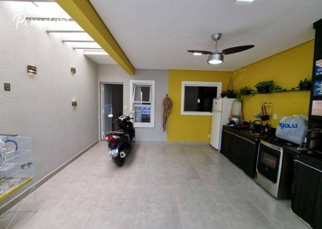 Casa à venda com 2 quartos, 80m² - Foto 3