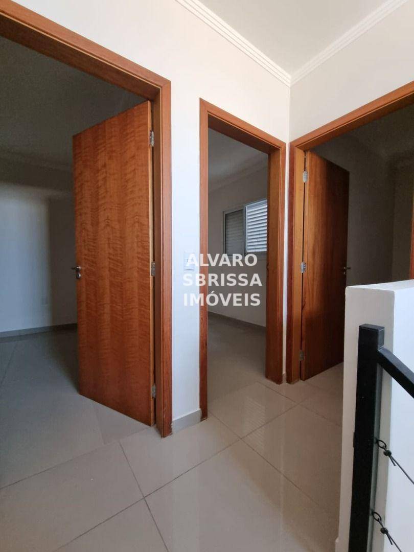 Casa à venda com 3 quartos, 88m² - Foto 4