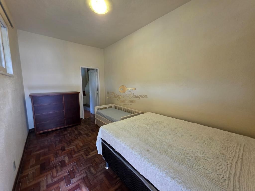 Casa à venda com 6 quartos, 375m² - Foto 23