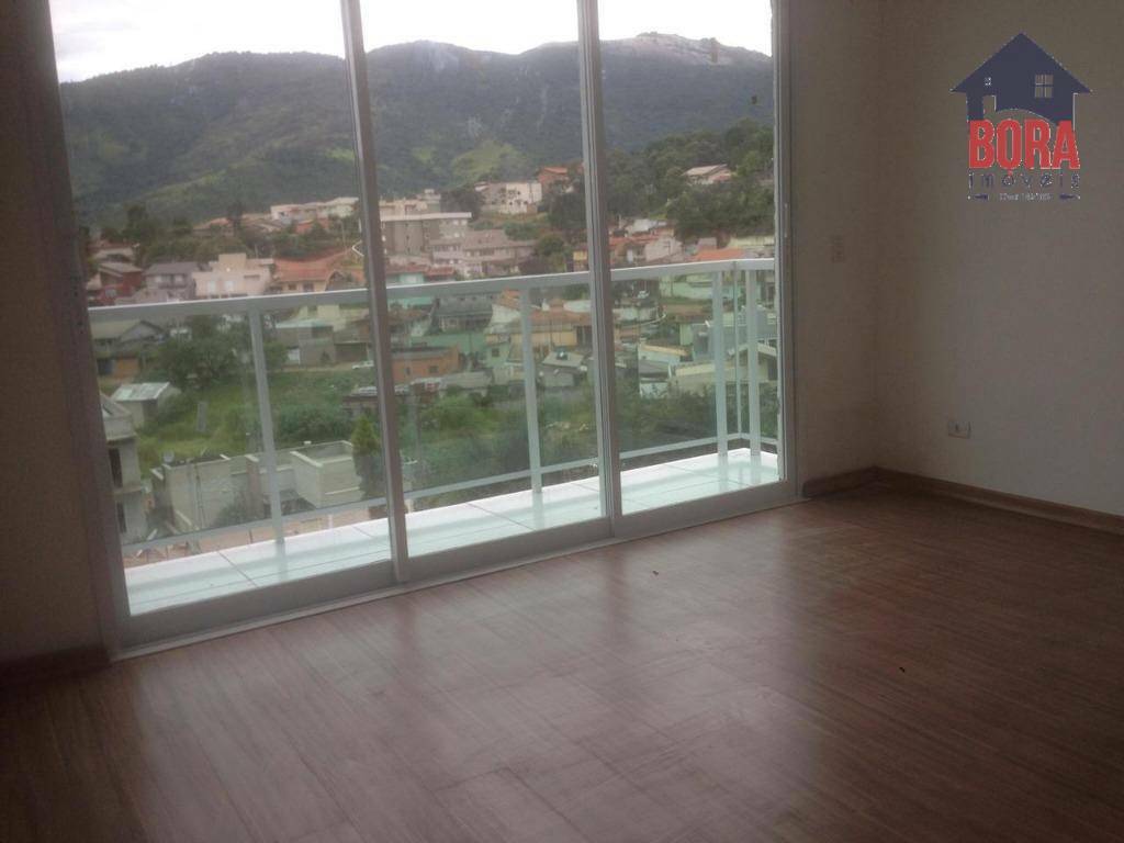 Casa à venda com 5 quartos, 250m² - Foto 20