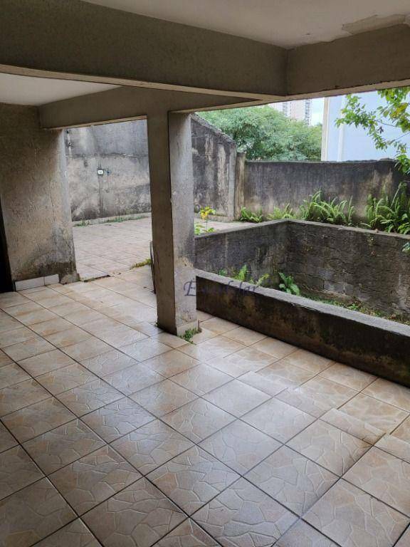 Sobrado à venda com 4 quartos, 200m² - Foto 39