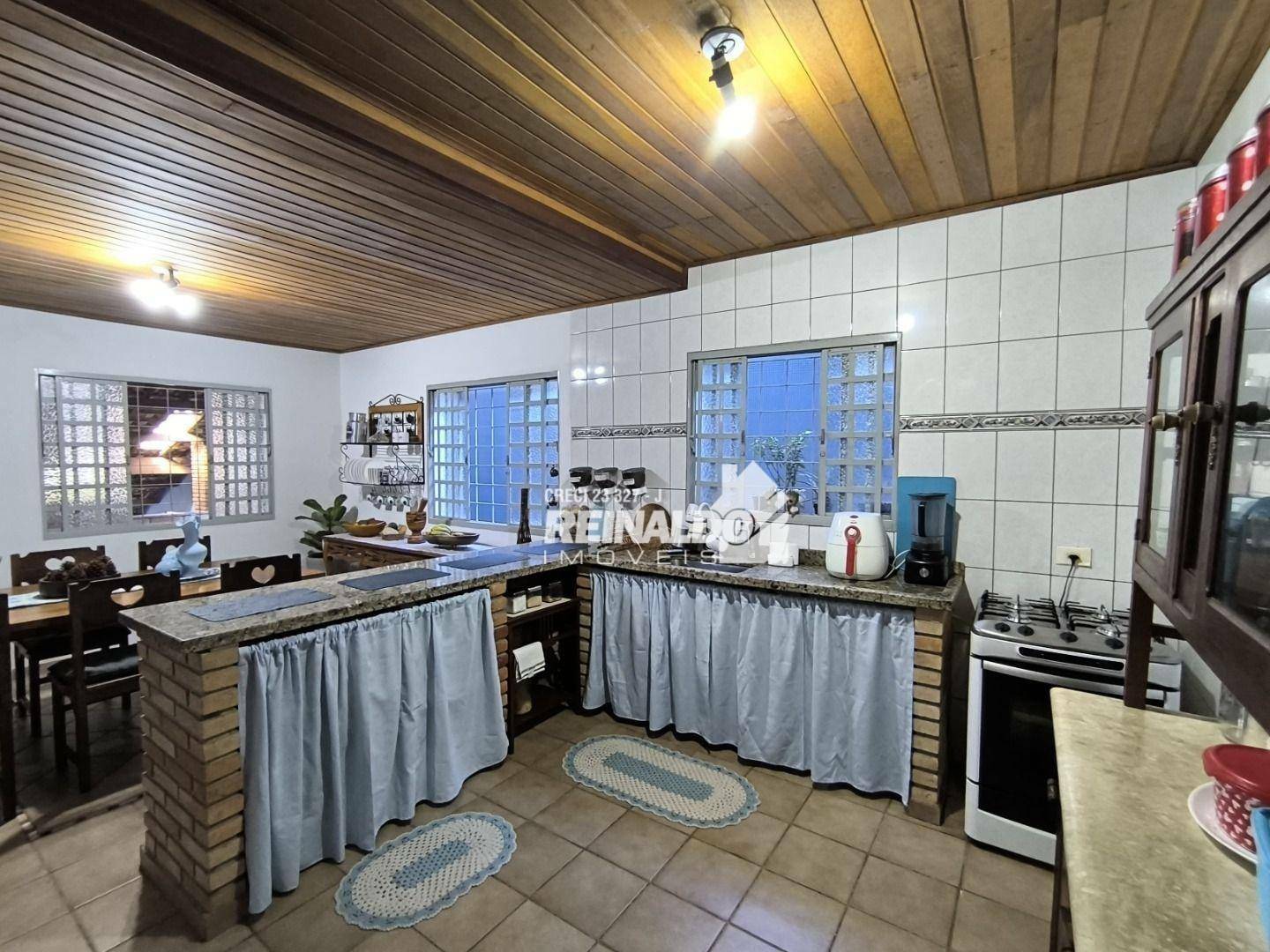 Casa de Condomínio à venda com 3 quartos, 285m² - Foto 25