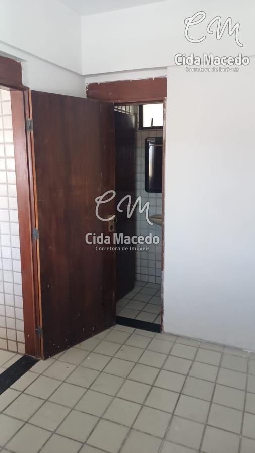 Apartamento à venda com 3 quartos, 186m² - Foto 14