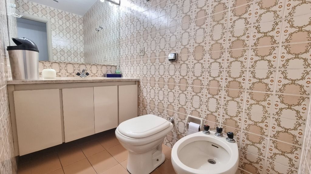 Apartamento à venda com 3 quartos, 130m² - Foto 15