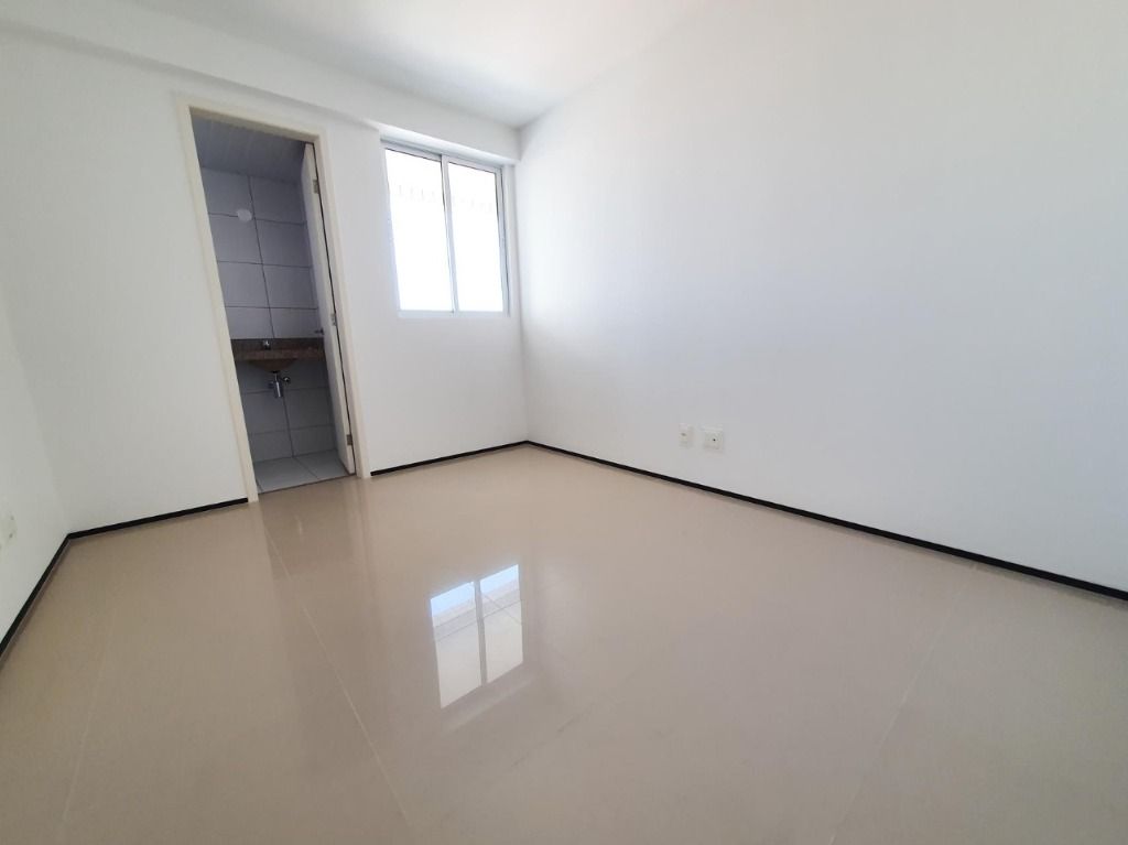 Apartamento à venda com 3 quartos, 114m² - Foto 17