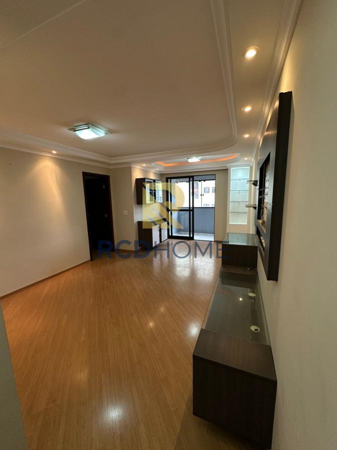 Apartamento à venda com 3 quartos, 89m² - Foto 2