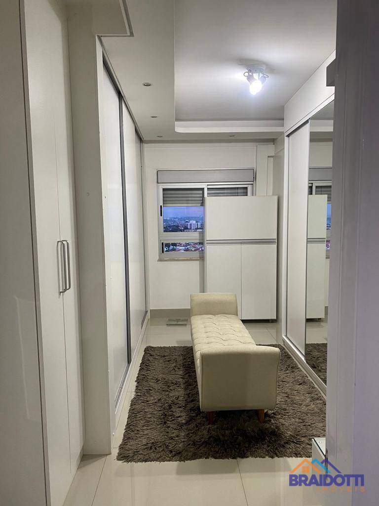 Apartamento à venda com 3 quartos, 260m² - Foto 22