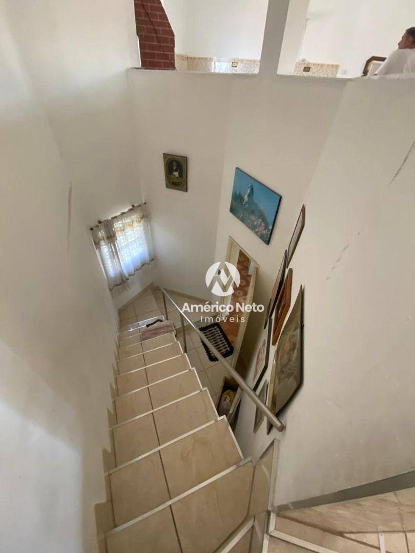 Sobrado à venda com 3 quartos, 200m² - Foto 13