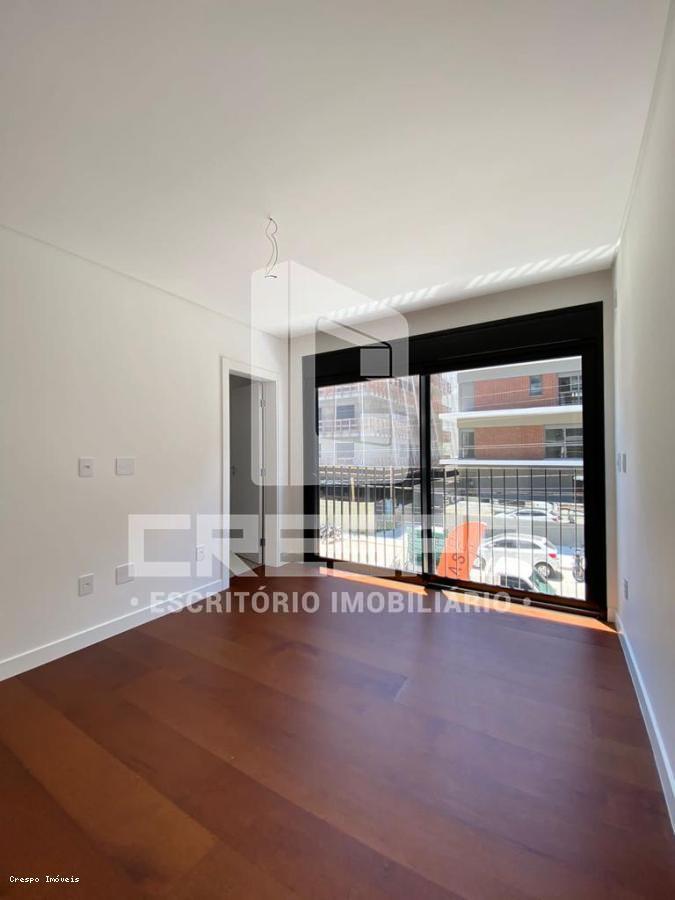 Apartamento à venda com 4 quartos, 210m² - Foto 30