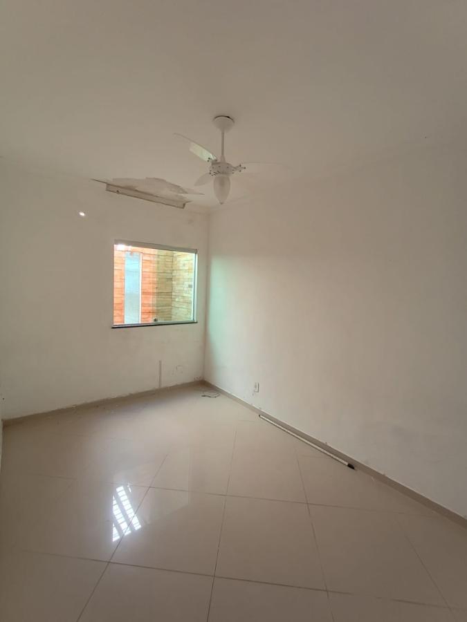 Casa para alugar com 4 quartos, 200m² - Foto 10