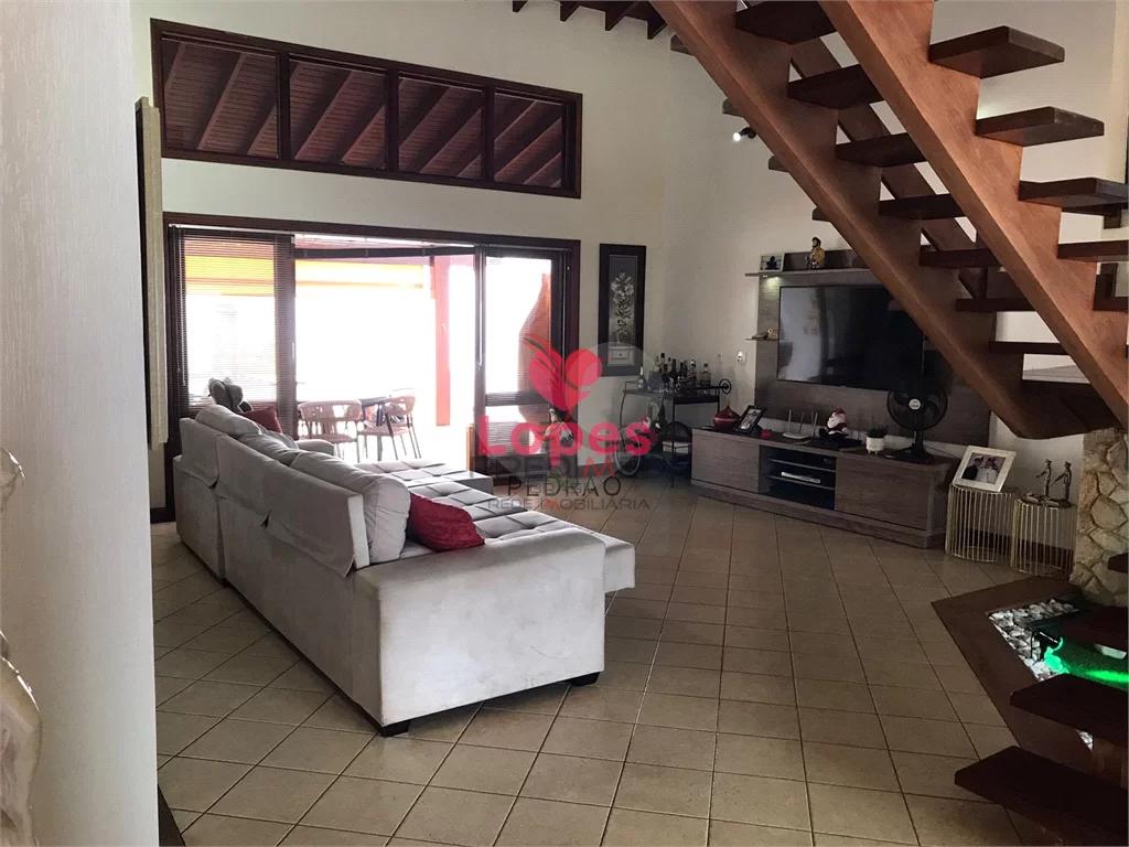 Casa à venda com 2 quartos, 329m² - Foto 10