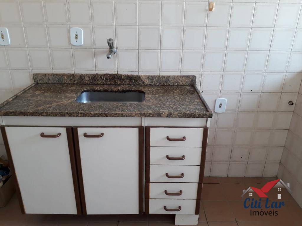 Apartamento para alugar com 2 quartos, 55m² - Foto 8