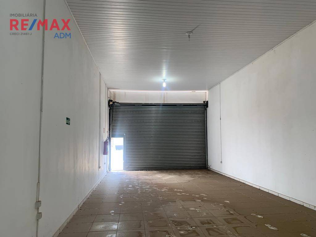 Box-Garagem para alugar, 80M2 - Foto 4