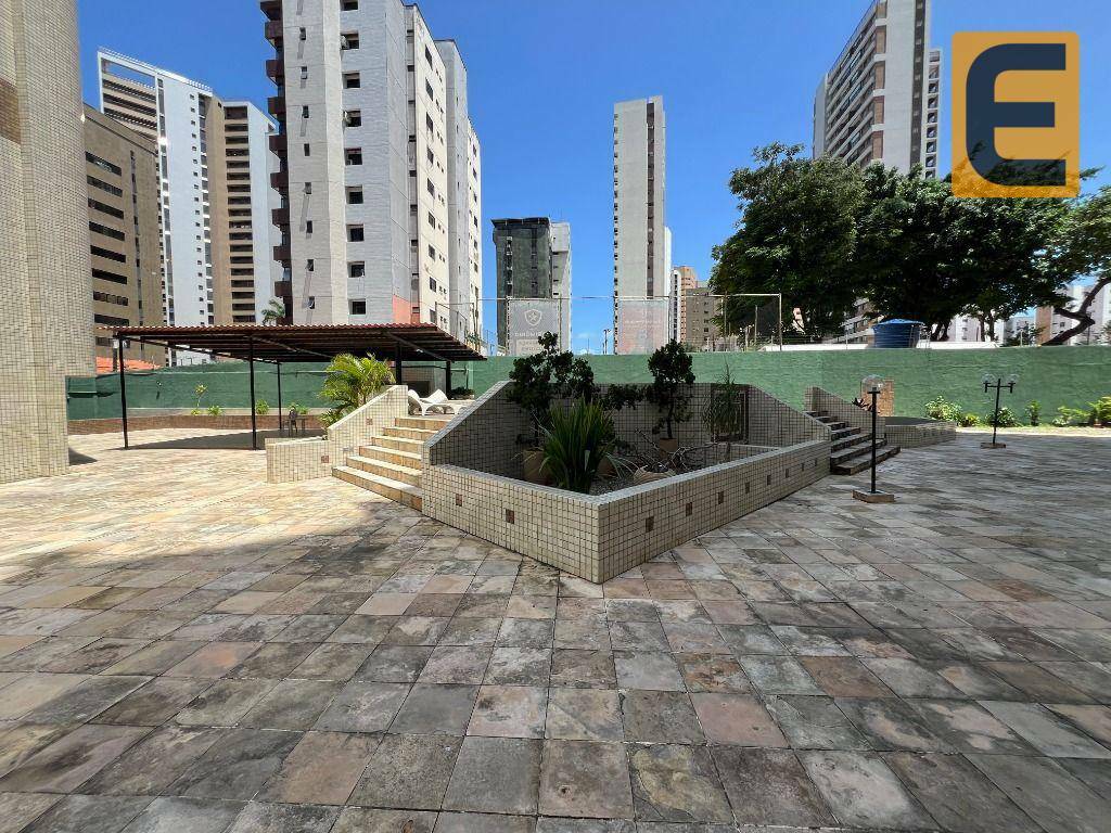 Apartamento à venda com 3 quartos, 170m² - Foto 32