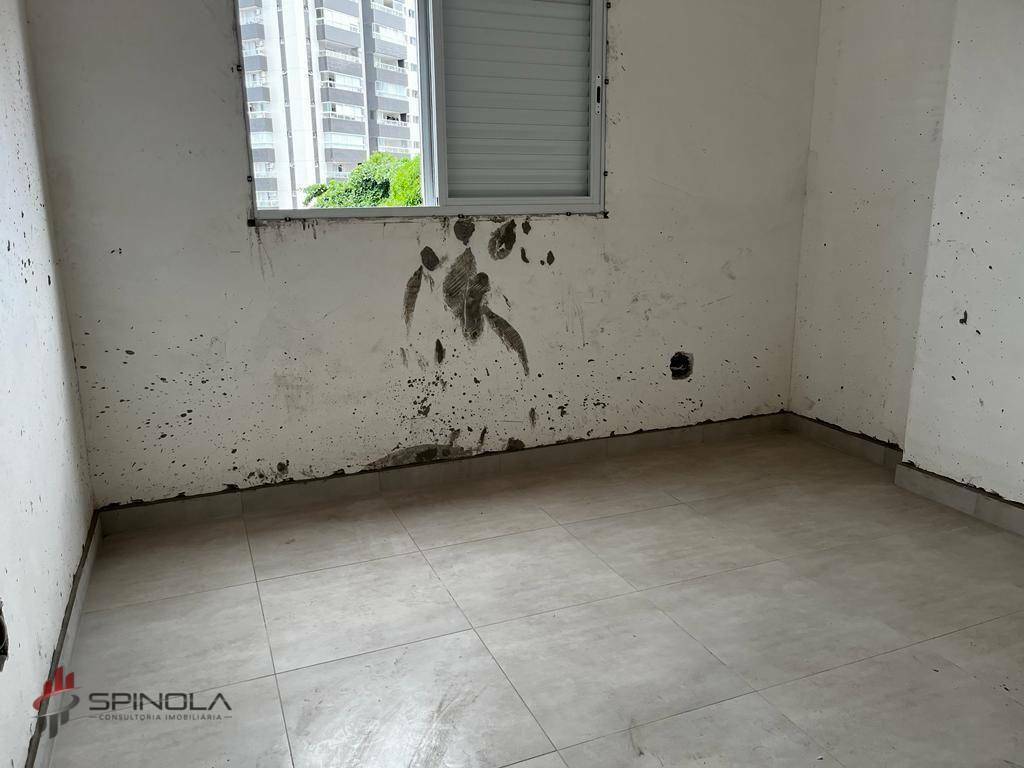 Apartamento à venda com 2 quartos, 68m² - Foto 10