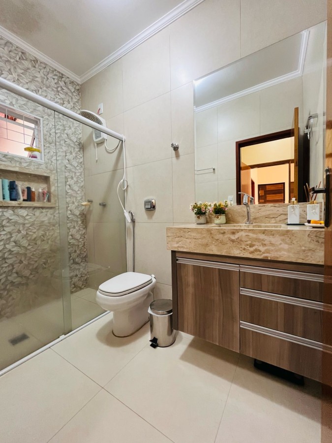 Casa à venda com 2 quartos, 200m² - Foto 8