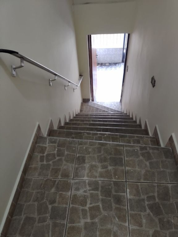 Sobrado à venda com 2 quartos, 60m² - Foto 14