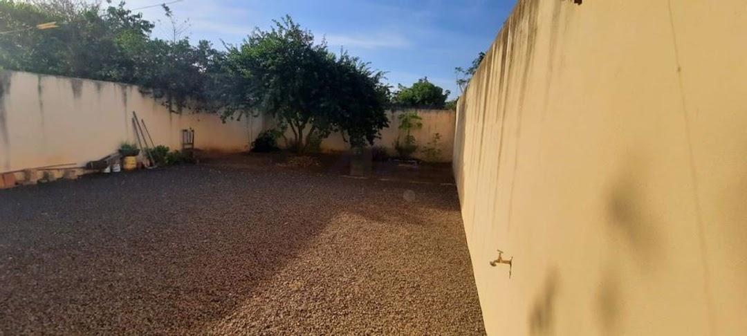 Casa à venda com 3 quartos, 200m² - Foto 49