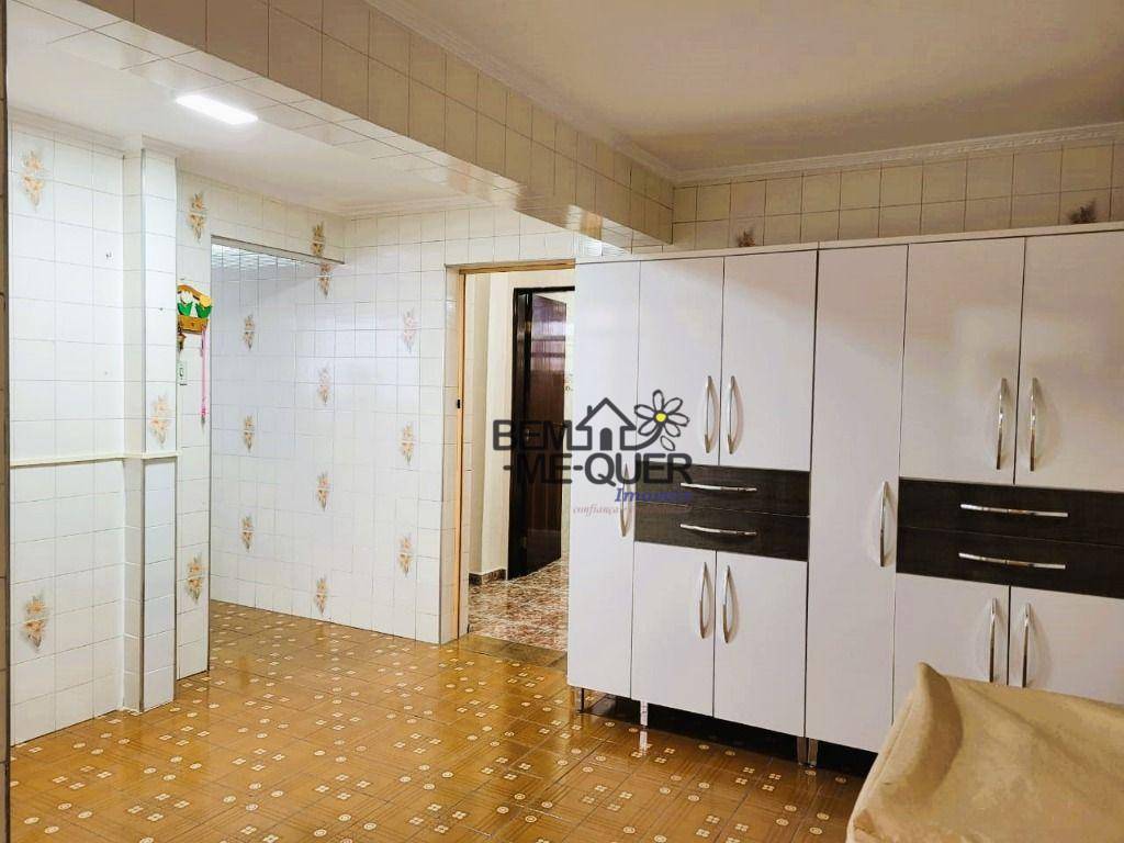 Casa à venda com 4 quartos, 136m² - Foto 19