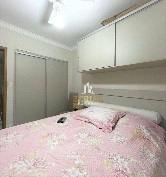 Apartamento à venda com 2 quartos, 70m² - Foto 17