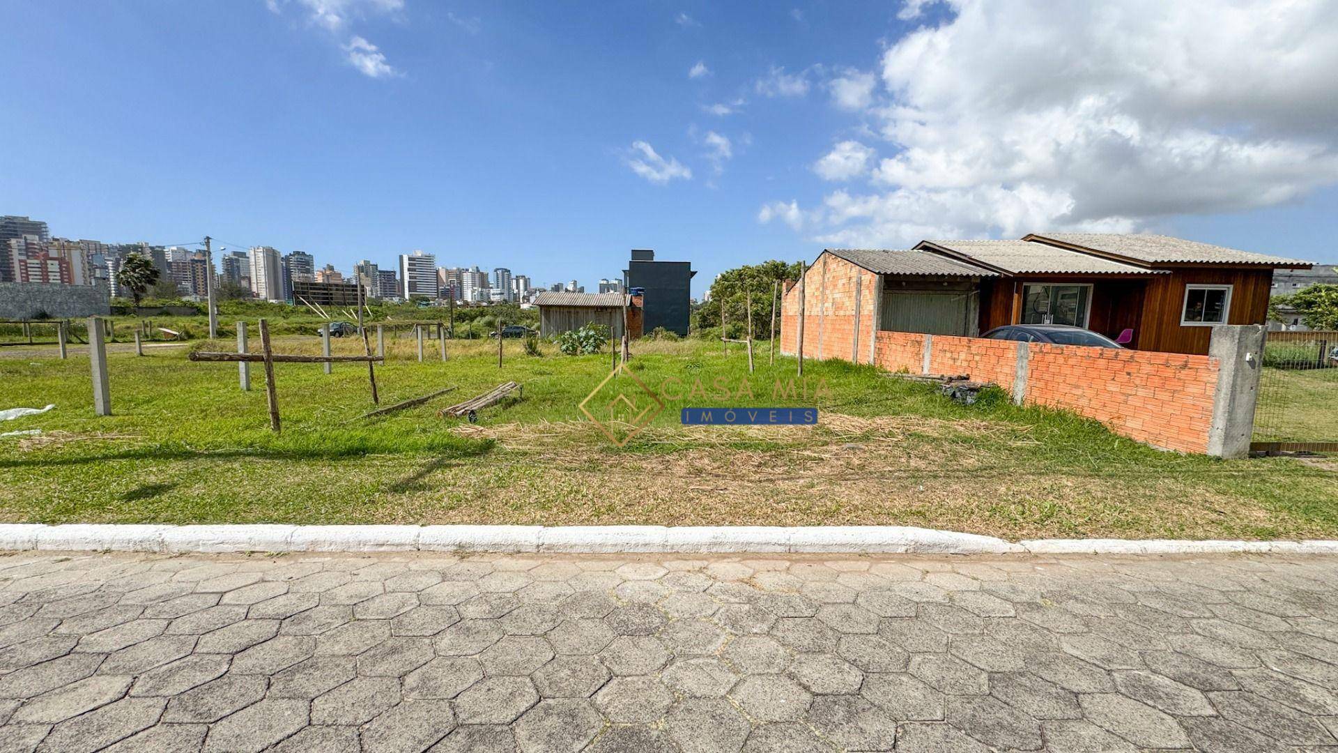 Terreno, 300 m² - Foto 1