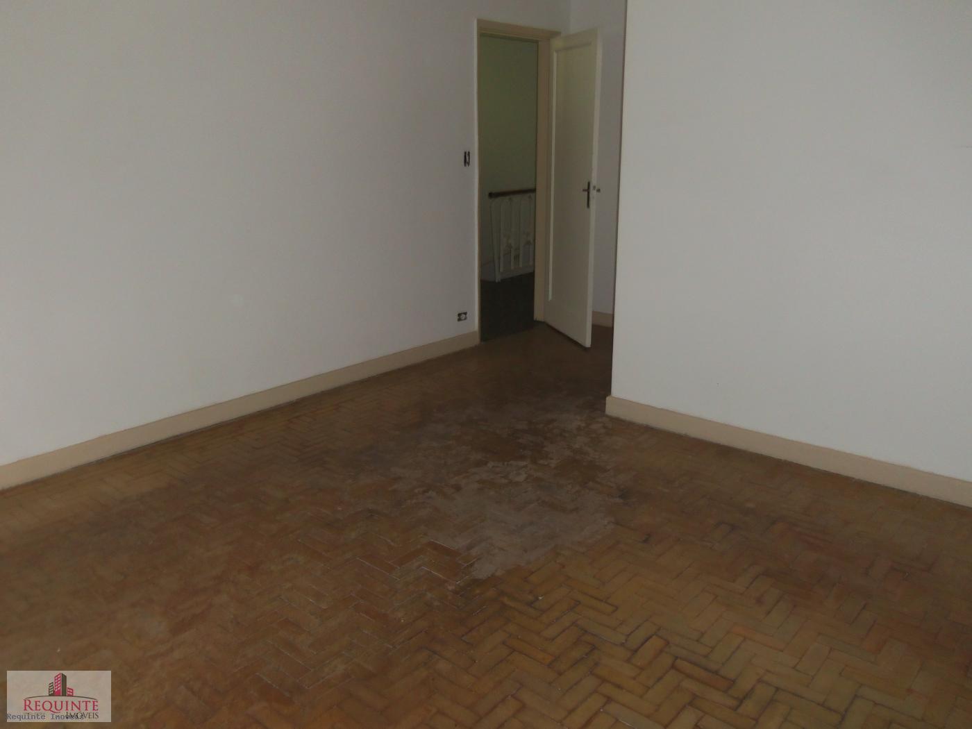 Sobrado para alugar com 4 quartos, 375m² - Foto 40