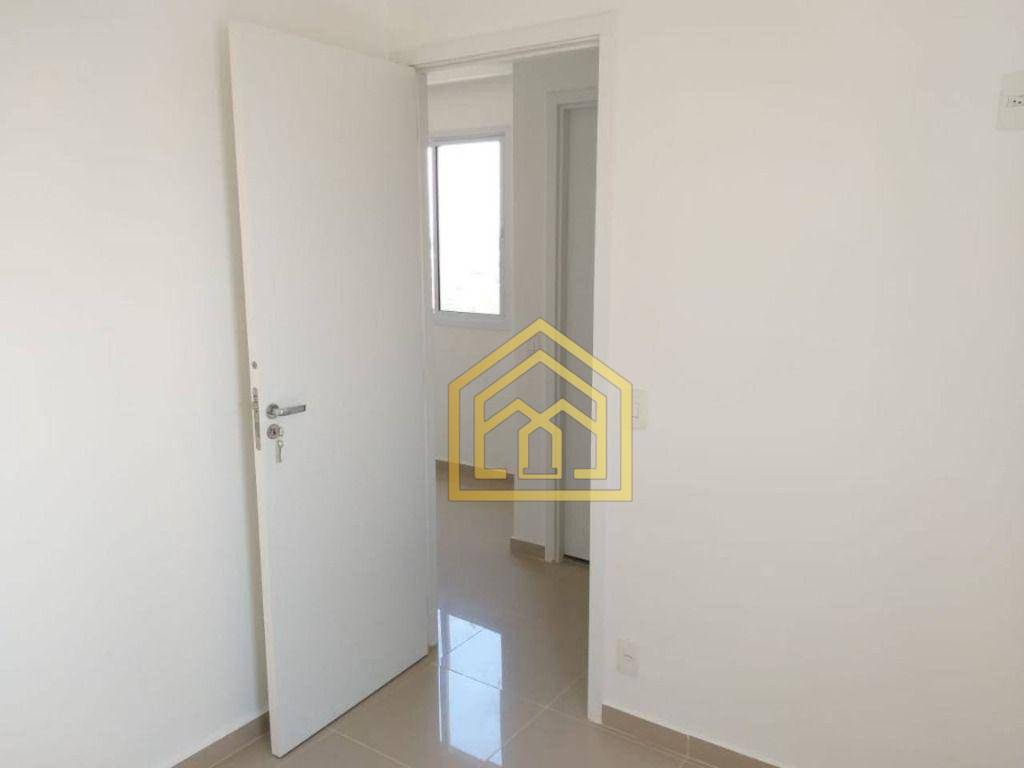 Apartamento à venda com 2 quartos, 44m² - Foto 8