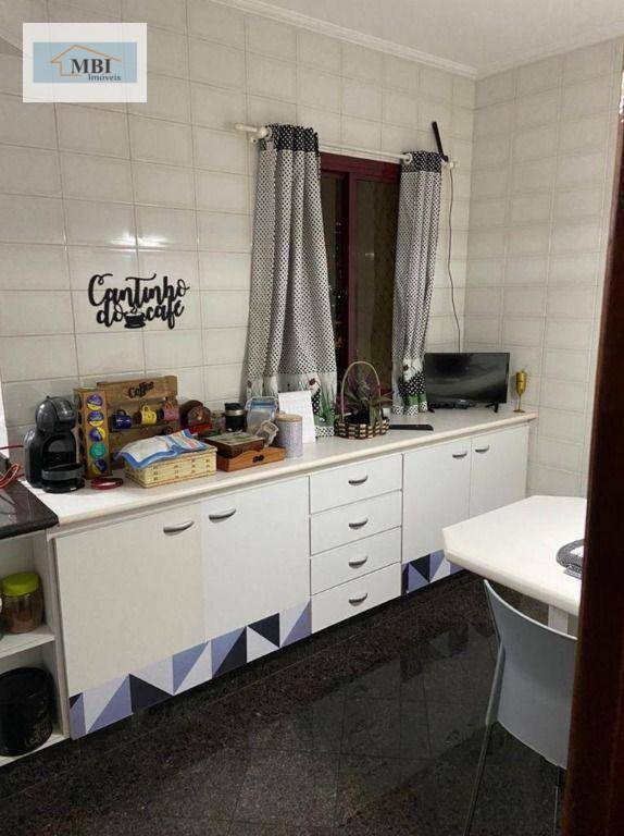 Apartamento à venda com 4 quartos, 160m² - Foto 9