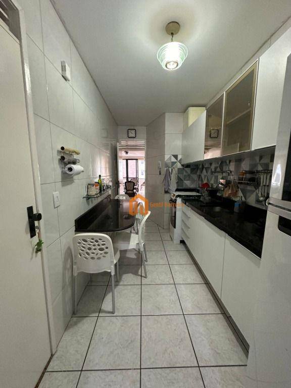 Apartamento à venda com 3 quartos, 103m² - Foto 8