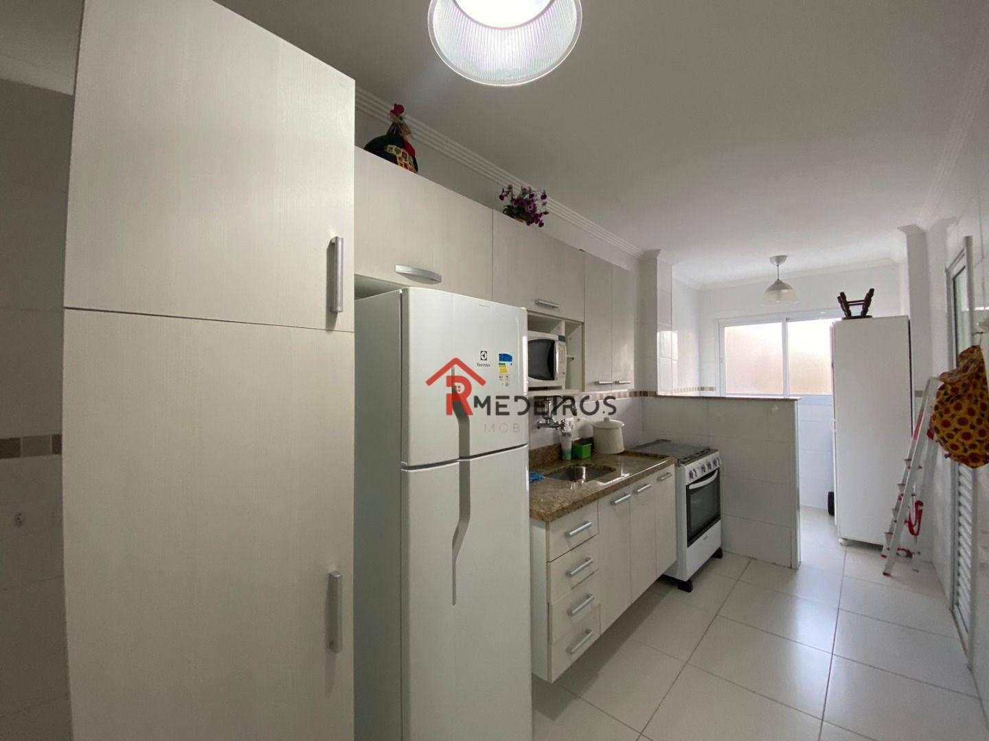 Apartamento à venda com 2 quartos, 80m² - Foto 15