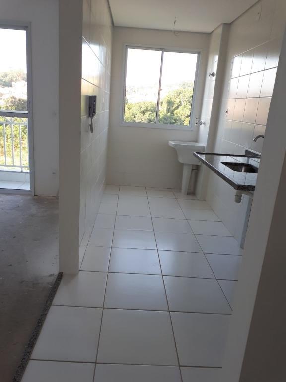 Apartamento à venda com 2 quartos, 48m² - Foto 2