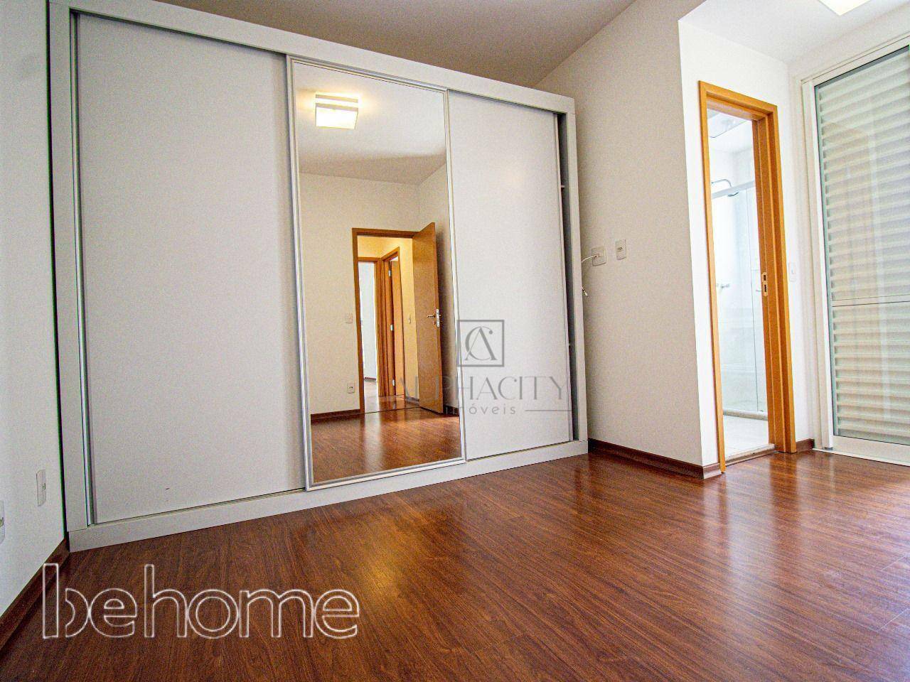 Apartamento à venda com 2 quartos, 72m² - Foto 7