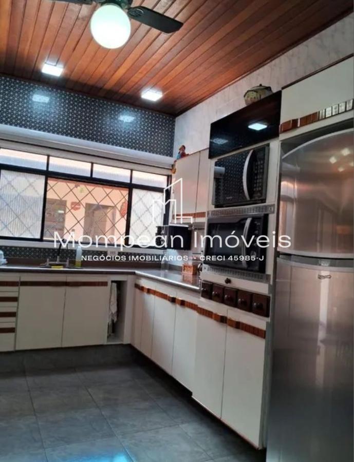 Casa para alugar com 3 quartos, 180m² - Foto 7