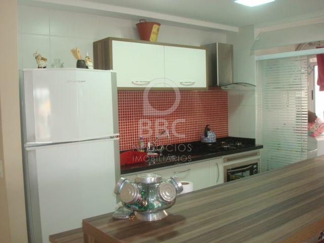 Apartamento à venda com 2 quartos, 73m² - Foto 9