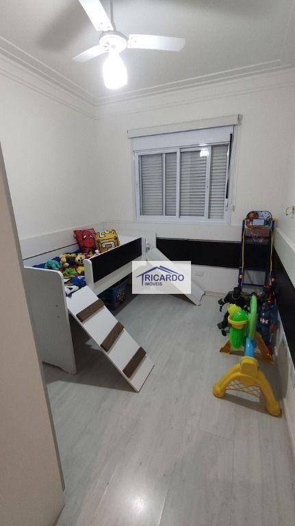 Apartamento à venda com 4 quartos, 114m² - Foto 11