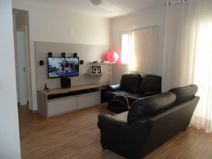 Apartamento à venda com 2 quartos, 77m² - Foto 1