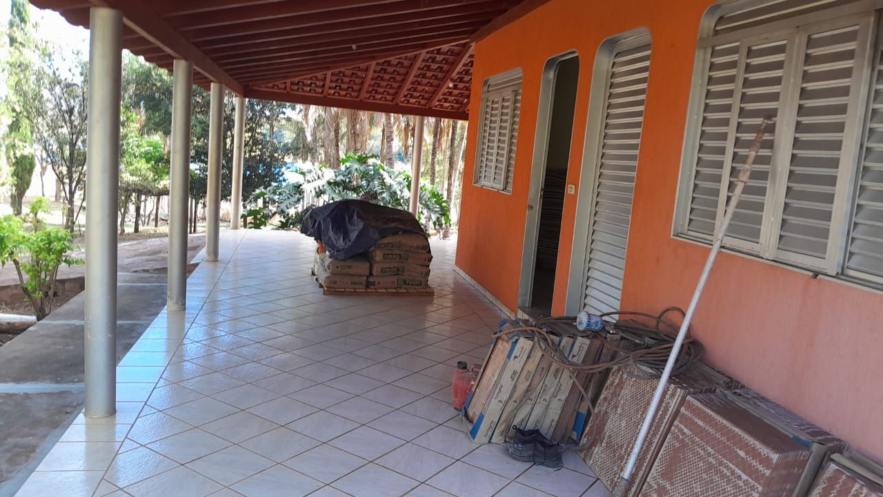 Fazenda à venda com 4 quartos, 97600M2 - Foto 11