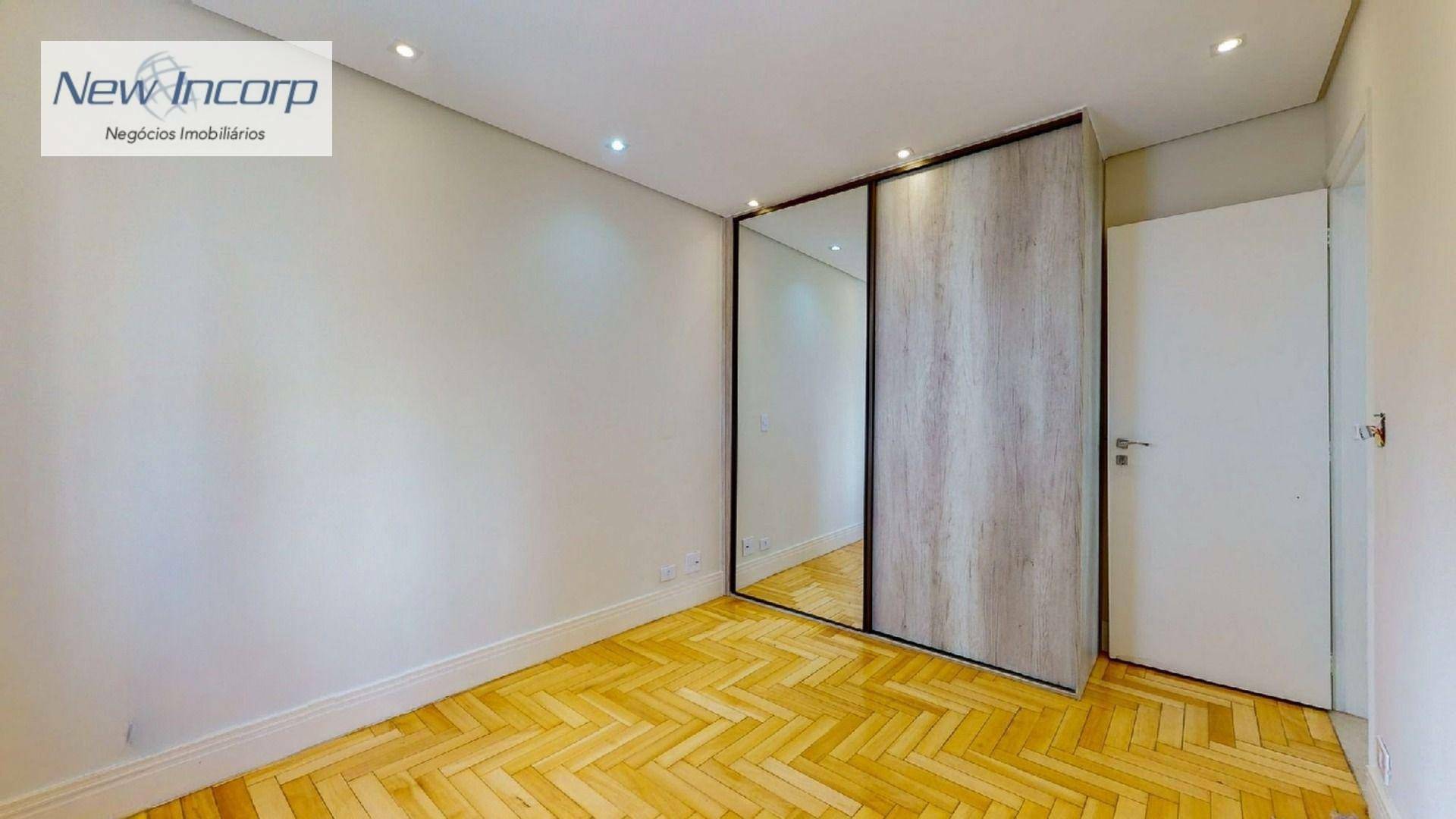 Apartamento à venda com 2 quartos, 70m² - Foto 14