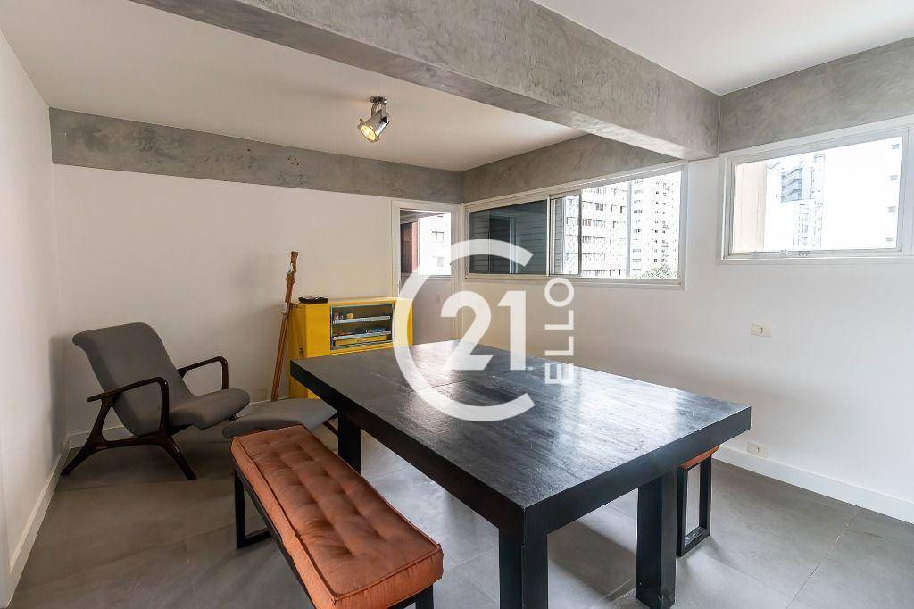 Apartamento para alugar com 2 quartos, 125m² - Foto 12